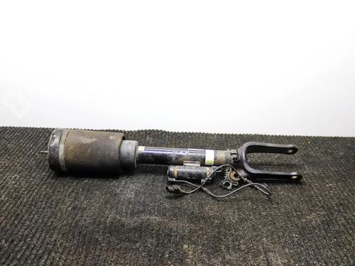 Used Left front shock absorber MERCEDES-BENZ GL-CLASS (X164) GL 500 4-matic (164.886) (388 hp) 31912481