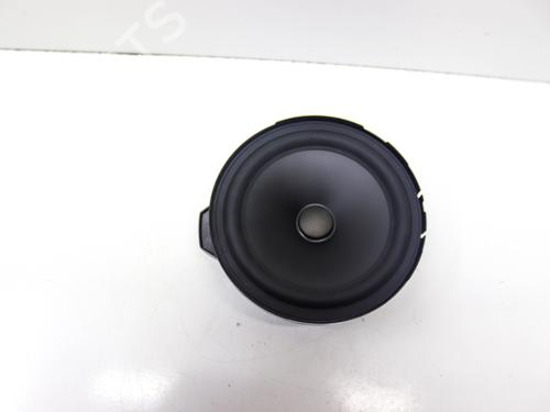 Used Speaker MERCEDES-BENZ CLA Coupe (C117) CLA 250 (117.344) (211 hp) 29540515