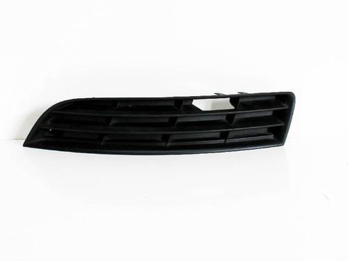 Used Grille VW PASSAT B6 (3C2) 1.6 TDI (105 hp) 14684711