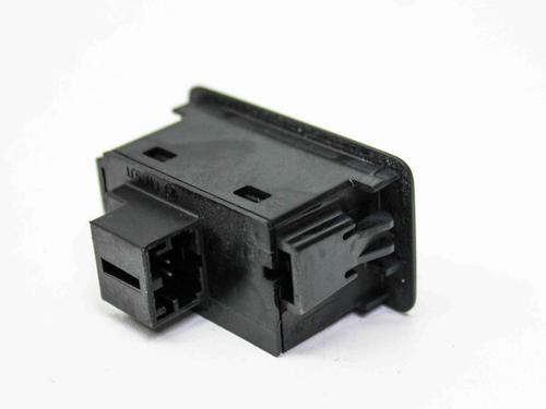 Switch AUDI Q5 (8RB) 3.0 TFSI quattro | BP18430347I30