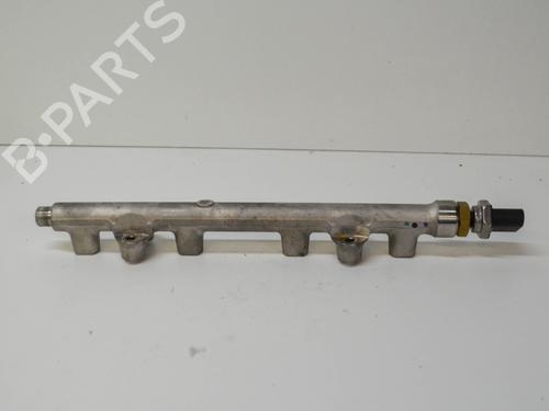 Used Injection rail VW JETTA VII Saloon (BU3, BU4) 1.4 TSI (150 hp) 28820314