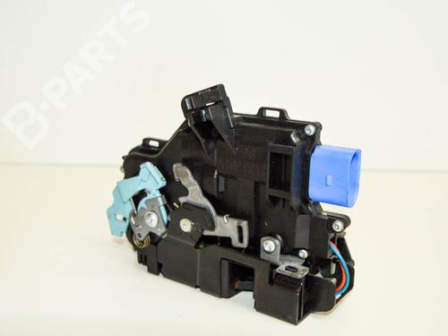 Front left lock SKODA OCTAVIA II Combi (1Z5) 1.6 TDI | BP7741717C98 
