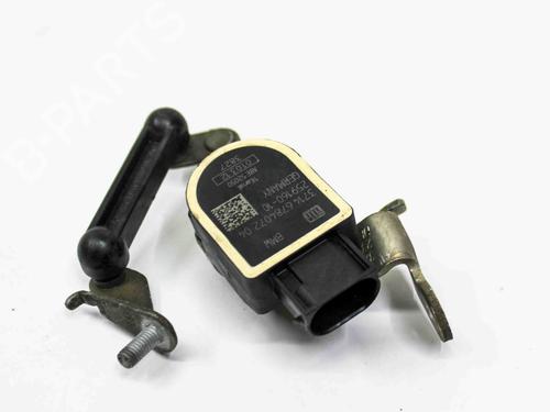 Used Electronic sensor BMW 5 (F10) 535 i (306 hp) 20339653