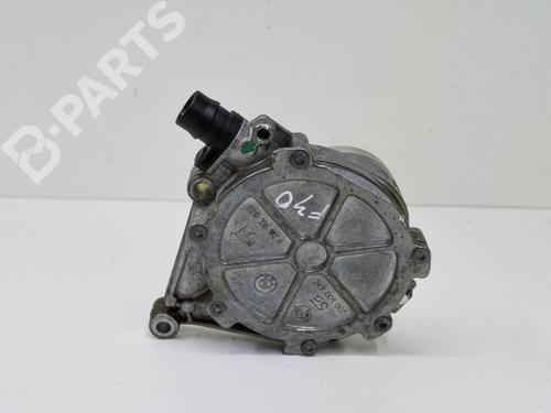 Used Vacuum pump BMW 3 (F30, F80) 328 i (245 hp) 12177249