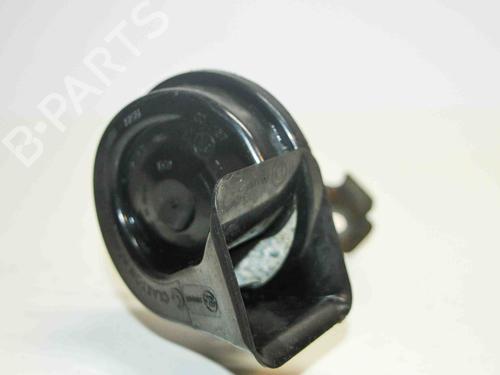 Used Horn SKODA SUPERB II (3T4) 1.6 TDI (105 hp) 14669612