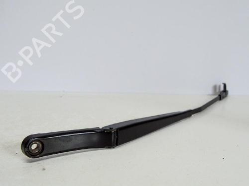 Used Front windshield wiper arm VW TOURAN (1T1, 1T2) 2.0 TDI (140 hp) 14686178