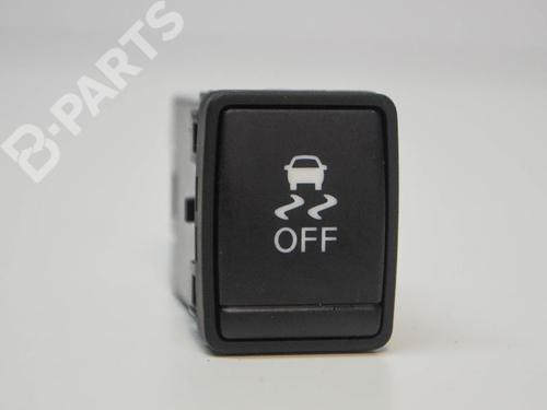Switch NISSAN JUKE (F15) 1.5 dCi 50521A|08349A|1KA0A