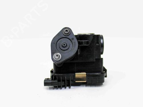 Used Thermostat housing BMW X2 (F39) sDrive 20 i (192 hp) 28820865