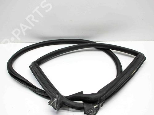 gummiliste-audi-a5-sportback-f5a-f5f-2016-28059218 main image