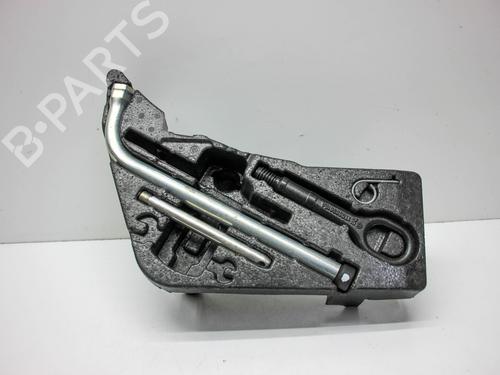 other-audi-q7-4lb-2006-2007-2008-2009-2010-2011-2012-2013-2014-2015-2016-30206196 main image