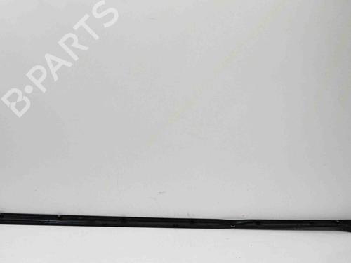 Left sideskirt TESLA MODEL S (5YJS) 85 | BP14680140C115 