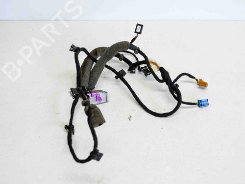 Used Wiring harness VW TOURAN (1T1, 1T2) 2.0 TDI 16V (140 hp) 14687587
