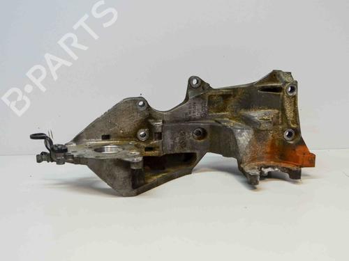 Used Support AUDI A4 B8 Avant (8K5) 2.0 TDI (143 hp) 14669679