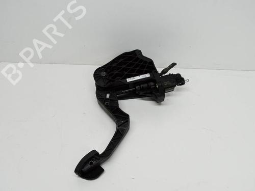 Used Clutch pedal VW CC B7 (358) 2.0 TDI (140 hp) 14683028