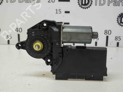 Rudehejsemotor bagstkærm venstre AUDI A4 B7 Avant (8ED) 2.0 TDI 16V | BP6531674E23