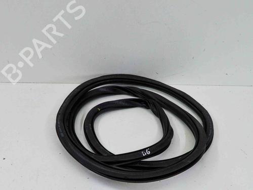 Used Rubber door seal AUDI A4 B9 (8W2, 8WC) 2.0 TFSI quattro (252 hp) 14680894