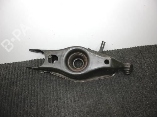 Used Right rear suspension arm Right rear suspension arm MASERATI GHIBLI III (M157) 3.0 S Q4 (409 hp) 35773101 35773101