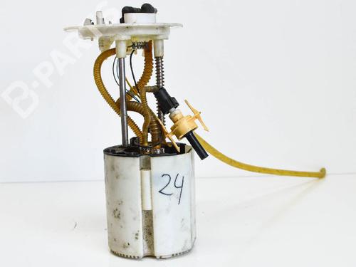Used Fuel pump AUDI A6 C6 Avant (4F5) 2.4 quattro (177 hp) 6489849
