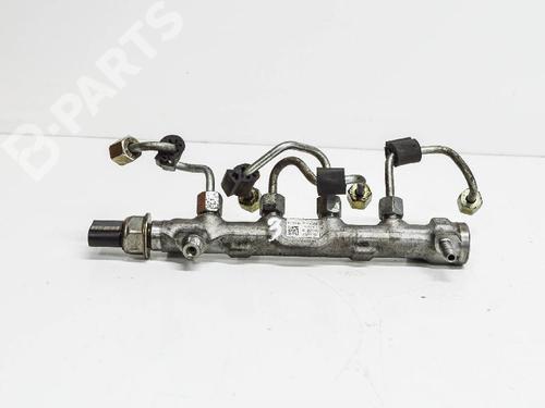Used Injection rail VW GOLF VII (5G1, BQ1, BE1, BE2) 1.6 TDI (110 hp) 6489989