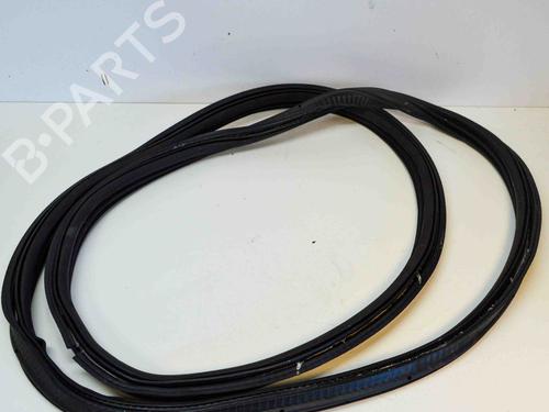 Gummiliste FORD KUGA II (DM2) 1.5 TDCi (120 hp) 14670520