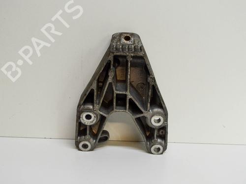 Support BMW X4 (F26) M 40 i | BP14677861C155 