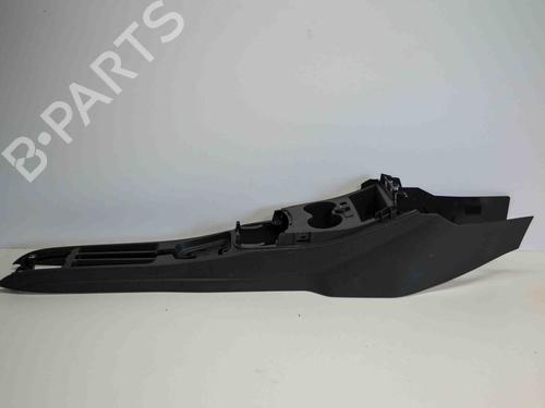 Używane Konsola środkowa VW POLO V (6R1, 6C1) 1.4 GTI (180 hp) 14668968