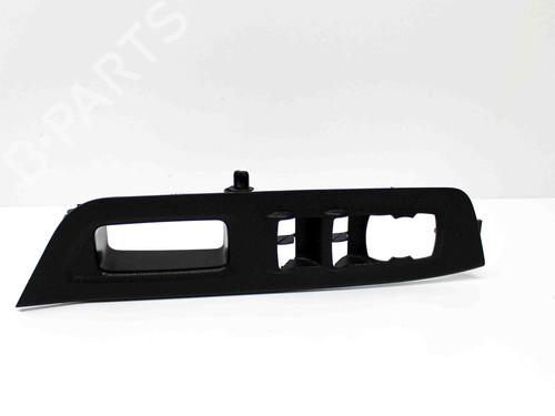Used Front left exterior door handle Front left exterior door handle FORD ECOSPORT 1.0 EcoBoost (140 hp) 19746945 19746945