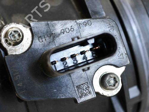 Mass air flow sensor AUDI A4 B8 Avant (8K5) 2.0 TFSI quattro | BP6500784M95