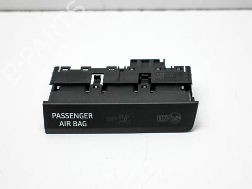 Elektronisk modul SEAT ATECA (KH7, KHP) 1.5 TSI (150 hp) 28822362
