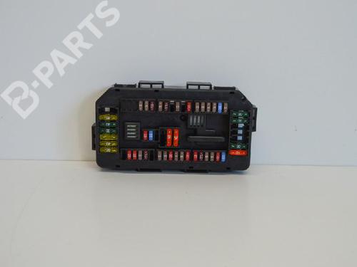 Used Fuse box BMW 3 (F30, F80) 316 d (116 hp) 6486069