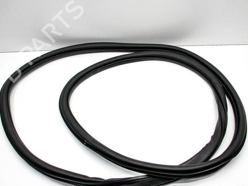 Used Rubber door seal SEAT ATECA (KH7, KHP) 1.5 TSI (150 hp) 28822435