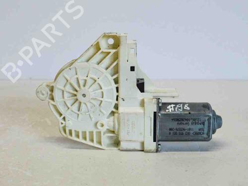 Used Left front window motor AUDI A4 B8 (8K2) 2.0 TDI (136 hp) 6490305