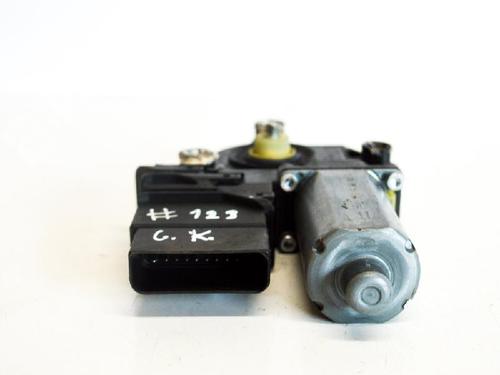 Left rear window motor VW GOLF PLUS V (5M1, 521) 1.9 TDI | BP6493466E23 