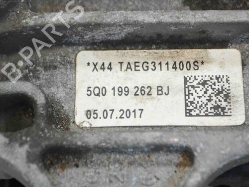 Engine mount AUDI A3 Limousine (8VS, 8VM) 2.0 TDI | BP6484060M89 
