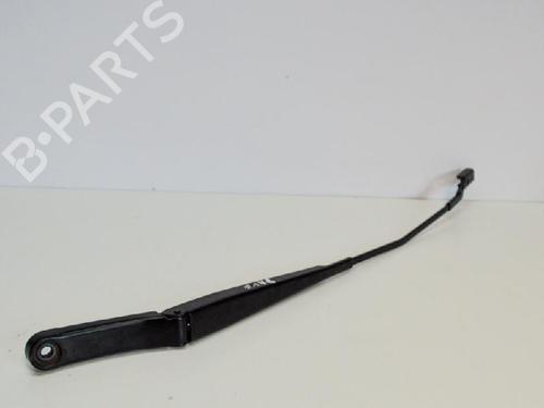 Used Front windshield wiper arm VW POLO V (6R1, 6C1) 1.2 (60 hp) 14689480