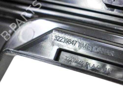 Tailgate trim VOLVO V60 II Cross Country (227) T5 AWD | BP28822822C151