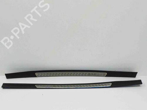 Used Right sideskirt SKODA OCTAVIA II Combi (1Z5) 2.0 TFSI (200 hp) 16143883