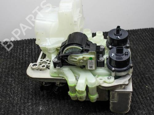 Elektronische module TESLA MODEL Y (5YJY) EV Performance All-wheel Drive | BP28823141M83 