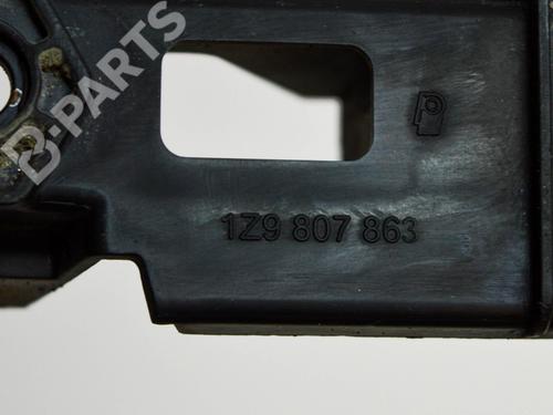 Rear bumper bracket SKODA OCTAVIA II Combi (1Z5) 1.9 TDI | BP8849604C159 