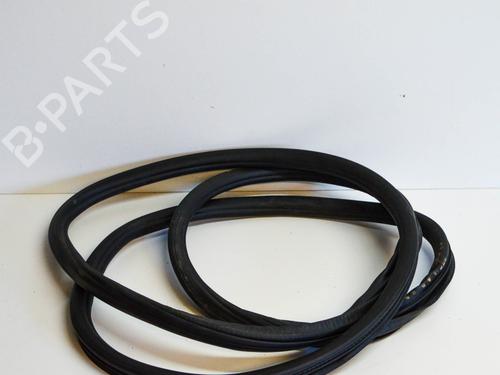 Used Rubber door seal VW TOUAREG (7P5, 7P6) 3.6 V6 FSI (249 hp) 14676524