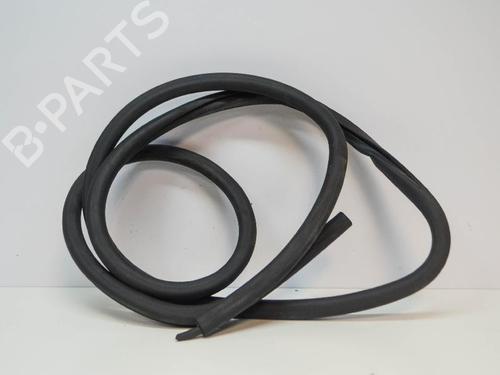Used Rubber door seal VW GOLF V Variant (1K5) 1.9 TDI (105 hp) 14670429