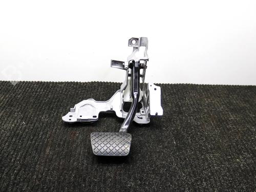 andre-audi-a4-b9-8w2-8wc-2015-32370077 main image