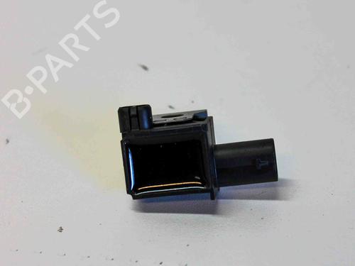 Used Electronic sensor BMW 5 (F10) 535 i (306 hp) 13519229