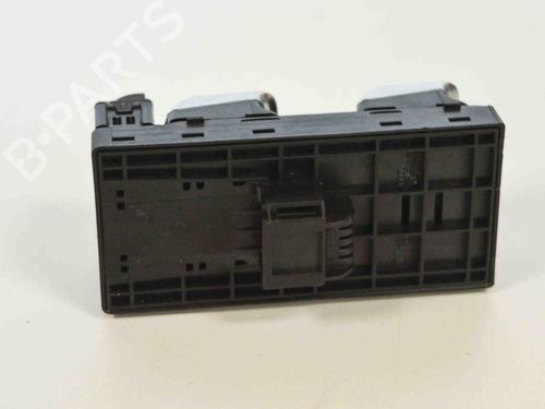 Used Switch AUDI A6 C7 Avant (4G5, 4GD) 2.0 TDI (177 hp) 8852424