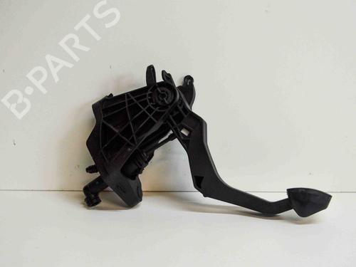 Used Clutch pedal SKODA FABIA II Combi (545) 1.2 TSI (105 hp) 14676166