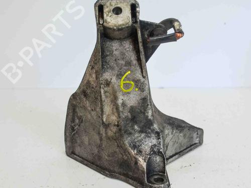 Używane Wspornik / Uchwyt AUDI A6 C5 (4B2, 4B4) 1.9 TDI (130 hp) 14691917