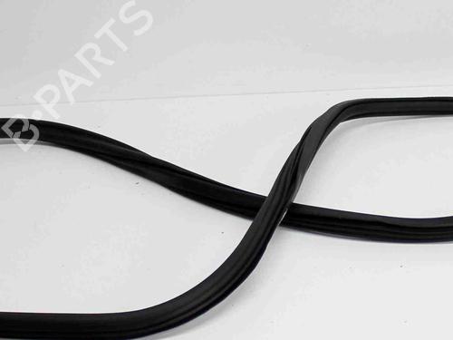 Used Rubber door seal AUDI A6 C7 (4G2, 4GC) 2.0 TDI (190 hp) 14682329