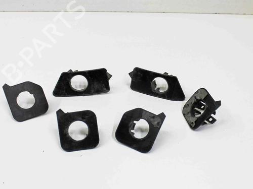 Używane Wspornik / Uchwyt BMW 5 (G30, F90) 530 e Plug-in Hybrid (252 hp) 16316660