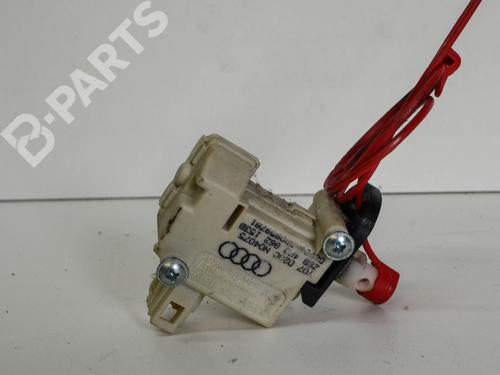 Fuel door actuator AUDI A6 C6 Avant (4F5) 2.0 TDI | BP7539689E18 