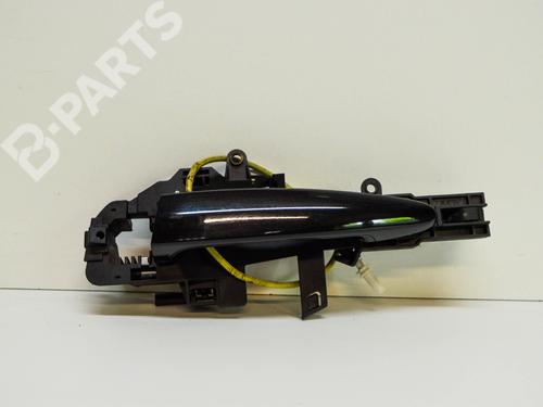 Used Front left exterior door handle BMW 1 (E87) 120 d (163 hp) 10674643